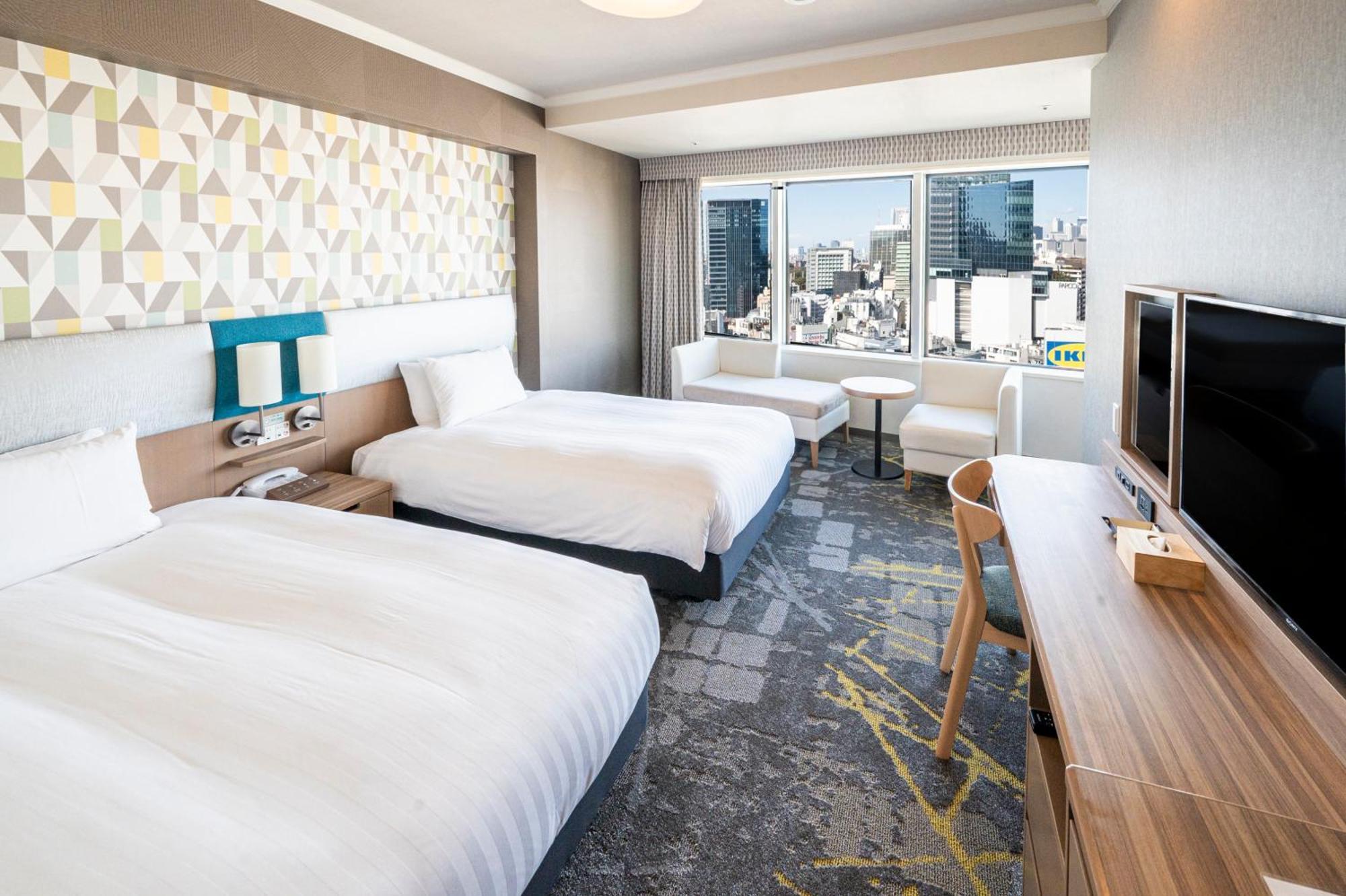 Superior Corner Twin Room Scramble Crossing View Non-Smoking